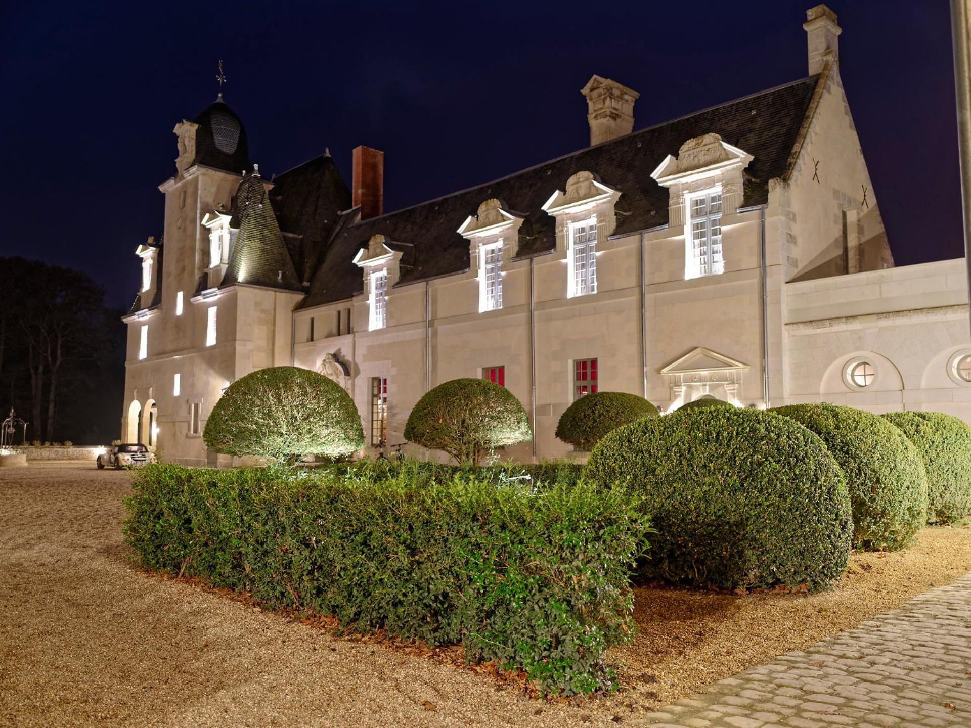 Relais & Chateau Louise De La Valliere Reugny Екстериор снимка